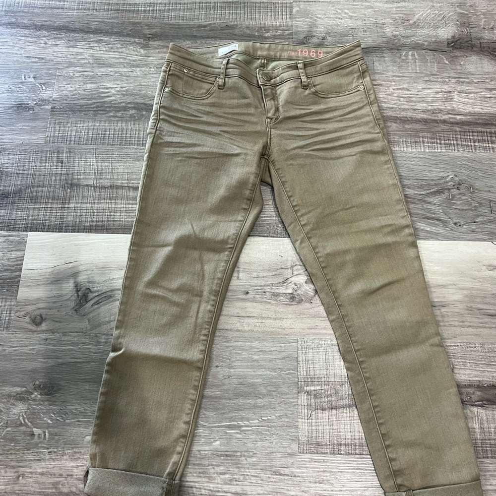 Gap 1969 Khakis